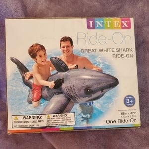 NWT Great White Shark Ride-On Inflatable Pool Float UNOPENED!